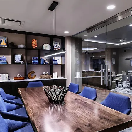 Cambria Hotel Chicago Loop - Theatre District