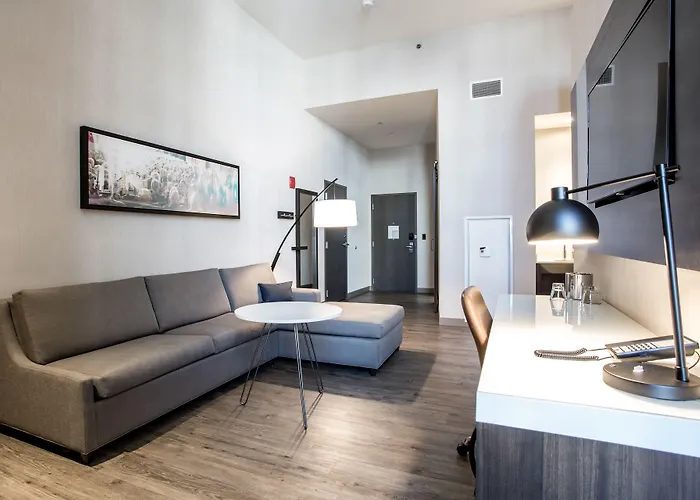 Cambria Loop - Theatre District Hotel Chicago