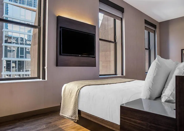 Hotel Cambria Loop - Theatre District 4*