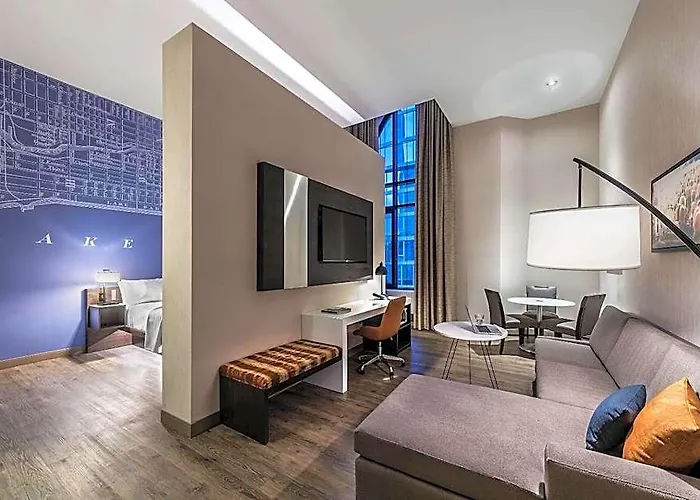 Hotel Cambria Loop - Theatre District