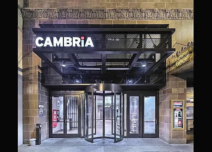 Hotel Cambria Loop - Theatre District 4*