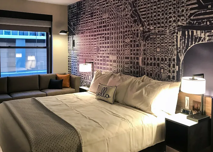 Cambria Loop - Theatre District Hotel 4*